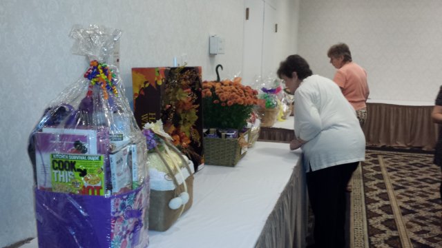 GiftBasket10 giftbasket10.jpg