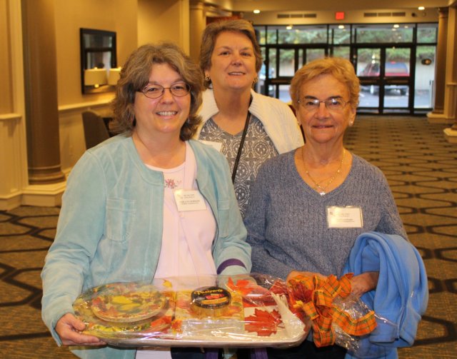 giftbasket1 giftbasket1.jpg