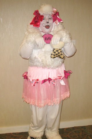 Fifi Poisiong fifipoisiong.jpg