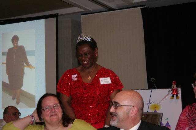 Laurie Halpin lauriehalpin2.jpg