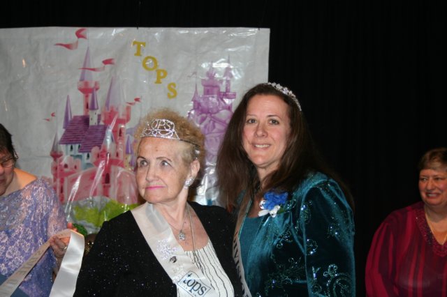 queenbeverlysullivanand2012queenpatsenior3.jpg